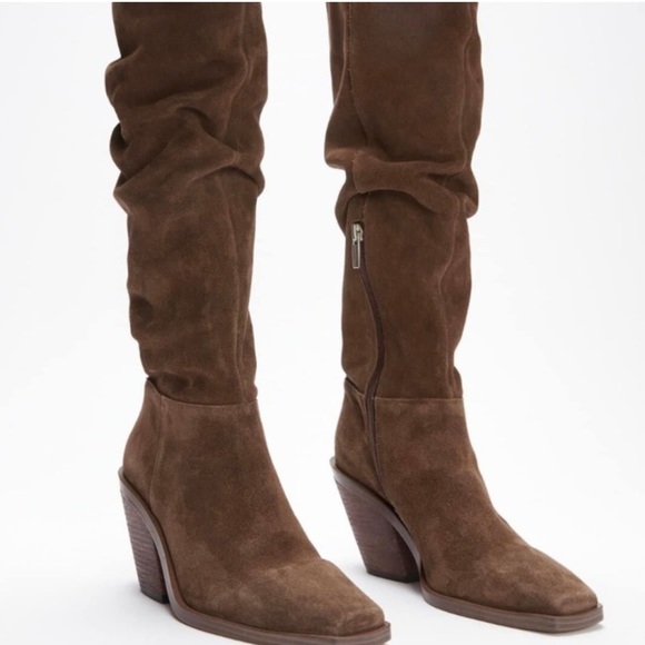 Vince Camuto Alimber Boots Sable 9.5 Sold Out with Box - Picture 1 of 15